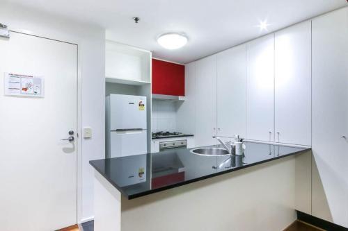 Amazing Brisbane Cbd 2 Bedroom Apartment With River Views