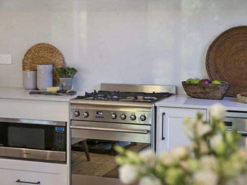 Banyula Annex - Stylish And Contemporary Retreat