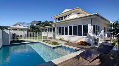 Your Luxury Escape - Away On Seview