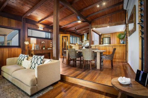 Your Luxury Escape - Coco Beach House
