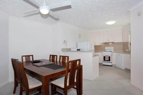 Kings Way Apartments