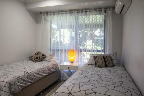 Wellington Parade 1/15a, Shelly Beach, Caloundra