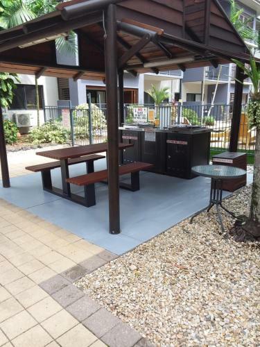 Jackies City Central Apartment