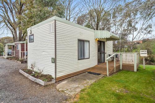 Castlemaine Central Cabin & Van Park