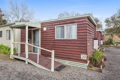 Castlemaine Central Cabin & Van Park