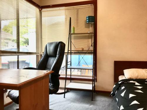 Budget Clayton Homestay
