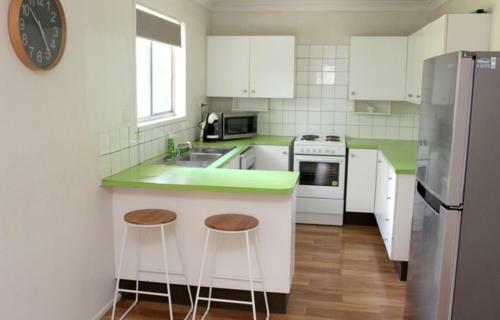 Apartamento Coolum Classic Beach Shack - Pet Friendly