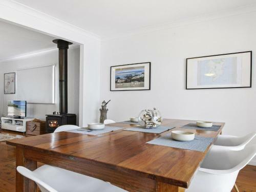 Sea Shack - Renovated 1950's Beach House