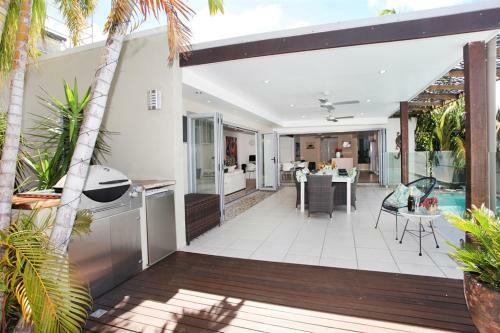 Coolum Oasis