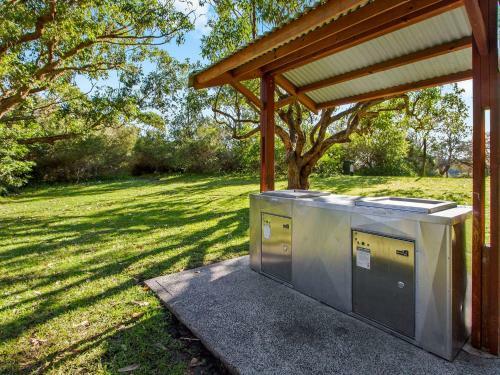 Beach Escape @ Currarong - Basic Family Accommodation