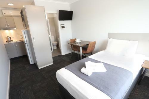 Eastend Studio Apartments
