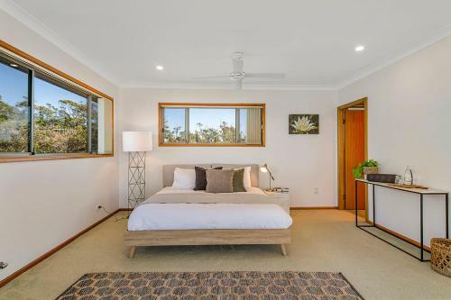 Seascape @ 19 Pindari - Privacy, Space, Views
