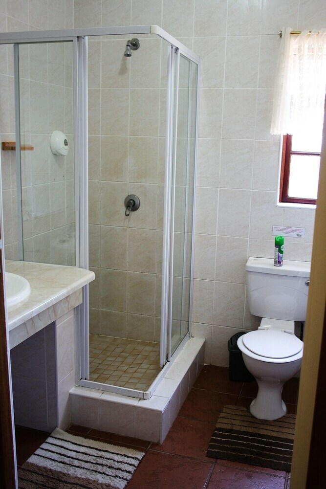 Storms River Guest Lodge