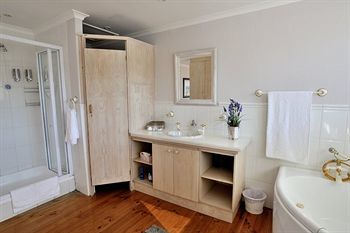 Brenton Beach House