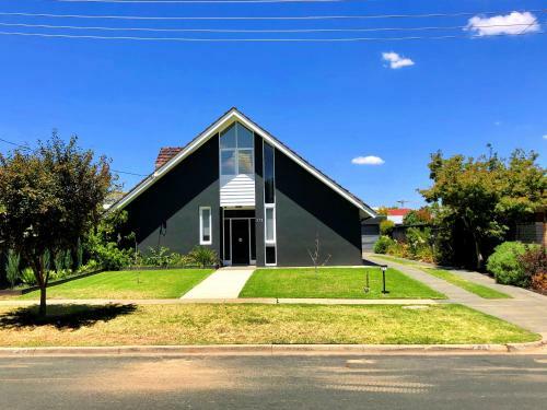 Murray's Place On Pakenham