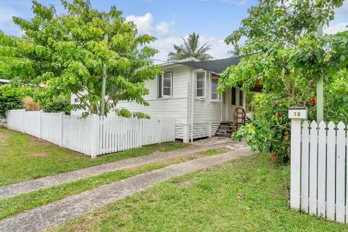 Bed & Breakfast Lazenby Lodge