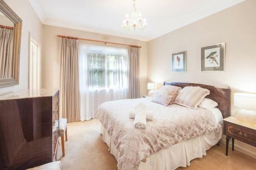 Ayr House - Echuca Holiday Homes