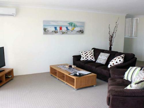 Apartamento Beachpoint 403 - On The Beach!