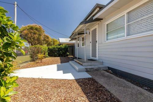 Douglas Avenue 5, 5 Douglas Avenue, Forster