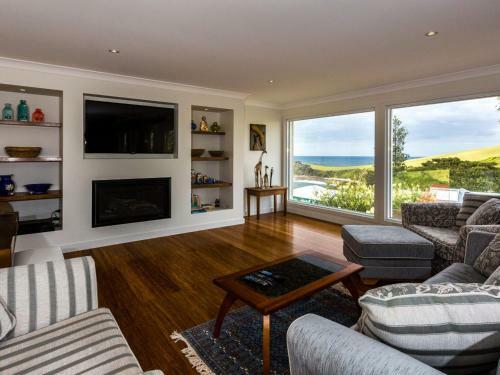 Whale Watch Gerringong 4pm Check Out Sundays
