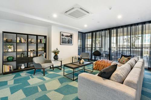 Qube Broadbeach Ocean View Apartments