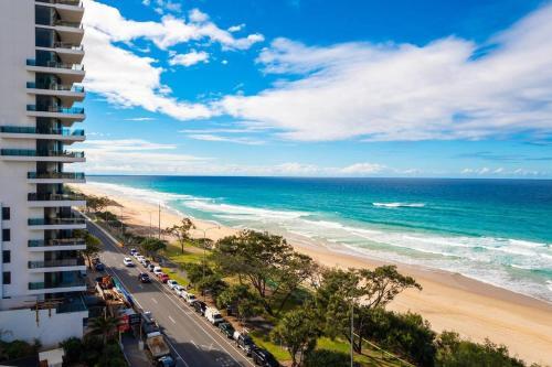3 Bedroom Apartment - Panoramic Ocean Views