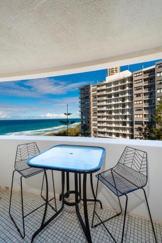 3 Bedroom Apartment - Panoramic Ocean Views