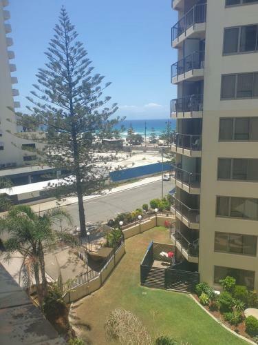 Apartamento Surfers Beach Side