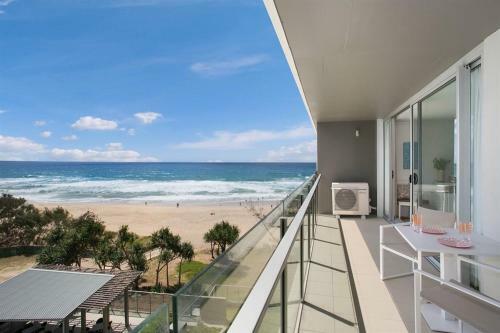 Aparthotel One The Esplanade Apartments On Surfers Paradise