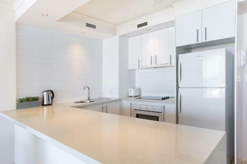 Aparthotel One The Esplanade Apartments On Surfers Paradise