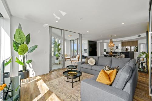 Serviced Apartments By Gclr At Q1