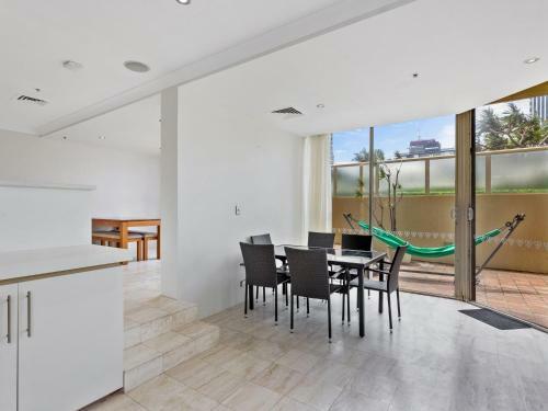 Spacious 3 Bedroom Family Apartment