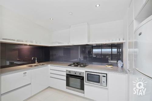 Apartamento 1 Bed + Study- Sleeps 4 - Centre Of Surfers Paradise