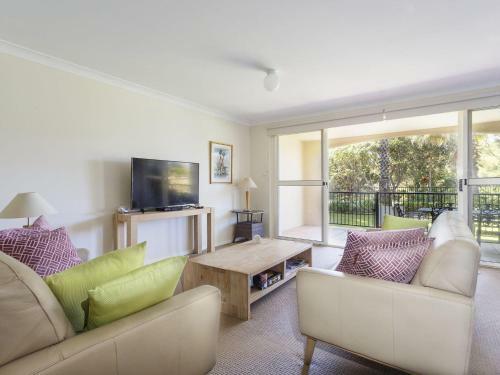 Aquarius Apartment 3