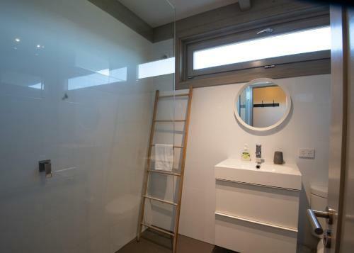 Jindy House Brand New And Stylish Amazing Views
