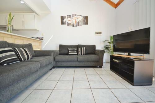 Blue Ocean Villa 2