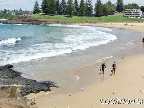 At The Beach - Kiama Surf Beach At Your Doorstep