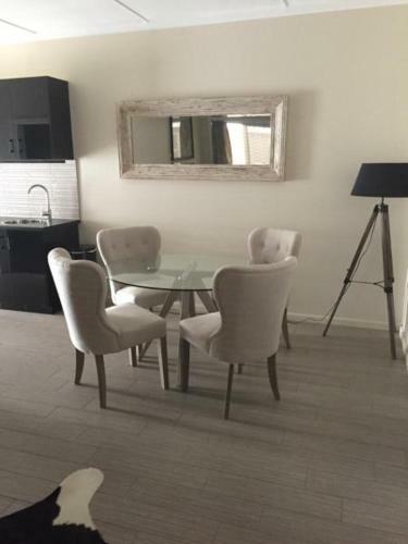 Hotel Kindred Parkside Apartments