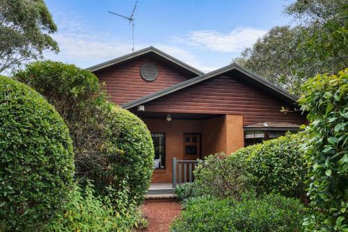 Mountain Home Leura - Perfect Weekend Escape