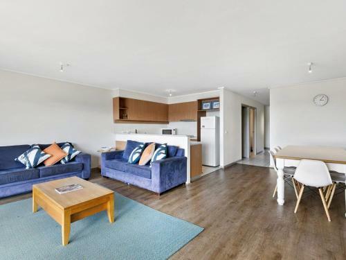 Apartment 29 Pacific Apartments - Grand Escape With Ocean Views