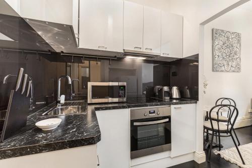 Apartamento Chic Cbd Studio In Heritage House With Pool And Bbq