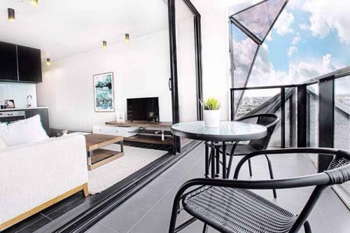 Apartamento 27*docklands@2bd2bth*skybus&free Tram&trainstation