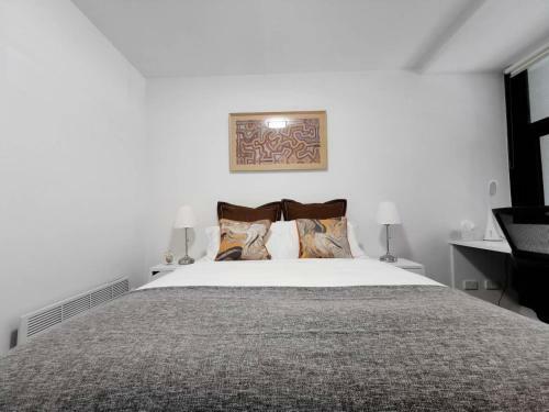 Hawthorn Elegant Lifestyle 1 Bedroom Apartment