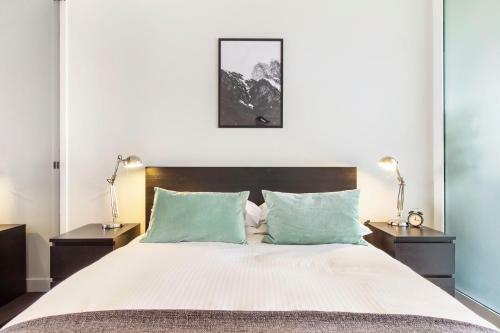 Convenient City Apartment With Resort-style Extras