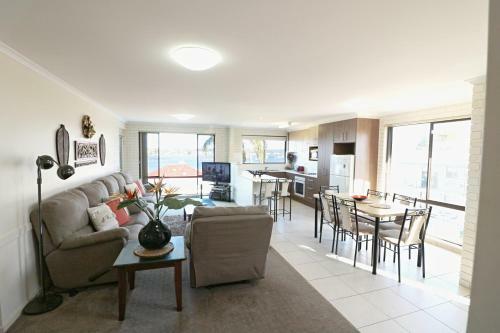Capri Apartments