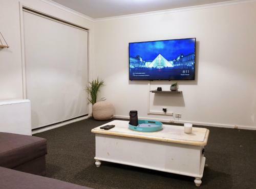 Homely Getaways - Central Mildura