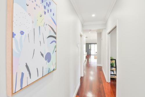 Indulge Luxury Homes - Dockside Marina