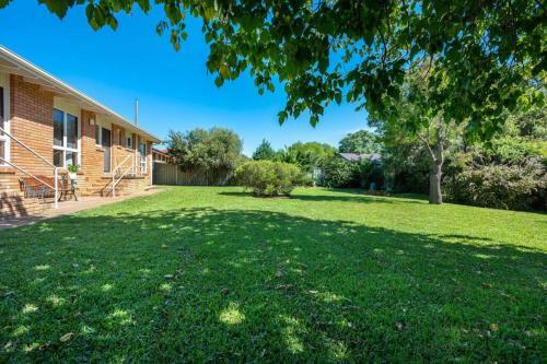 8th Tee Airbnb By Your Innkeeper Mudgee