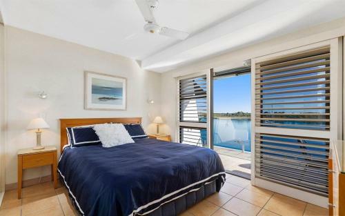 Apartment 5 Commodore