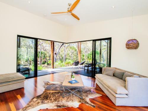 42 Noosa Parade
